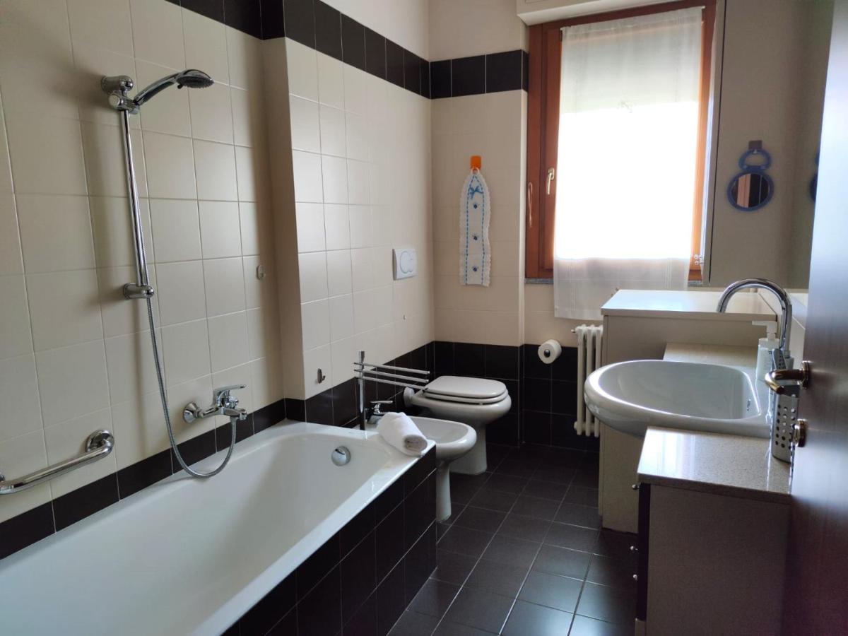 Appartamento Magnolia - Immobili E Soluzioni Rent แบร์กาโม ภายนอก รูปภาพ