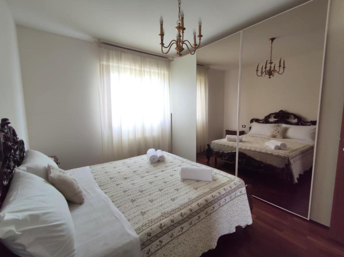 Appartamento Magnolia - Immobili E Soluzioni Rent แบร์กาโม ภายนอก รูปภาพ